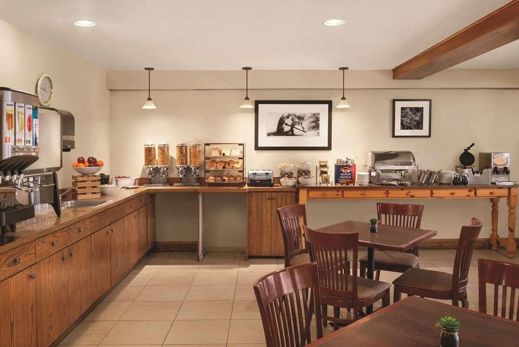 Country Inn & Suites By Radisson, Saskatoon, Sk Restoran gambar